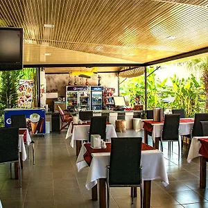 Otel Nazar Garden
